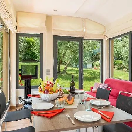 Al Solatio In Collina Con Piscina Villa