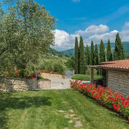 Al Solatio In Collina Con Piscina